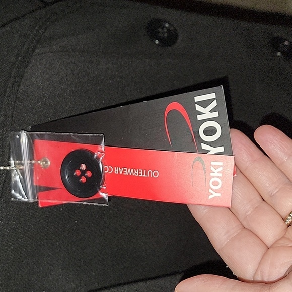 Yoki Women's Winter Coat Size Medium - Picture 4 of 11